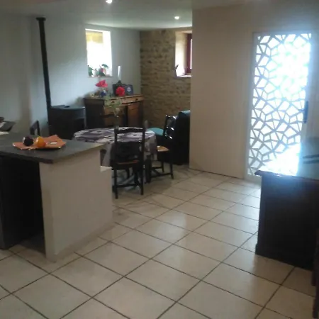 Holiday home La Dame De Messignac Ternand